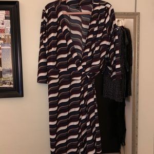 Ann Taylor True Wrap Dress 14